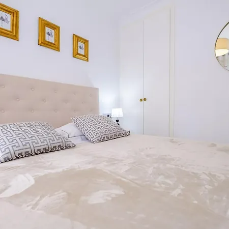Diego Ramirez Id35 Apartment